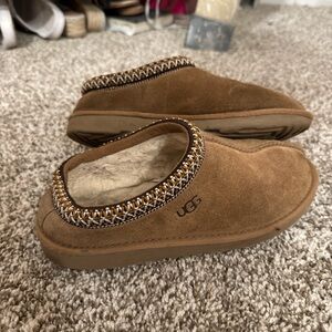 very used so very cheap uggs, size 3